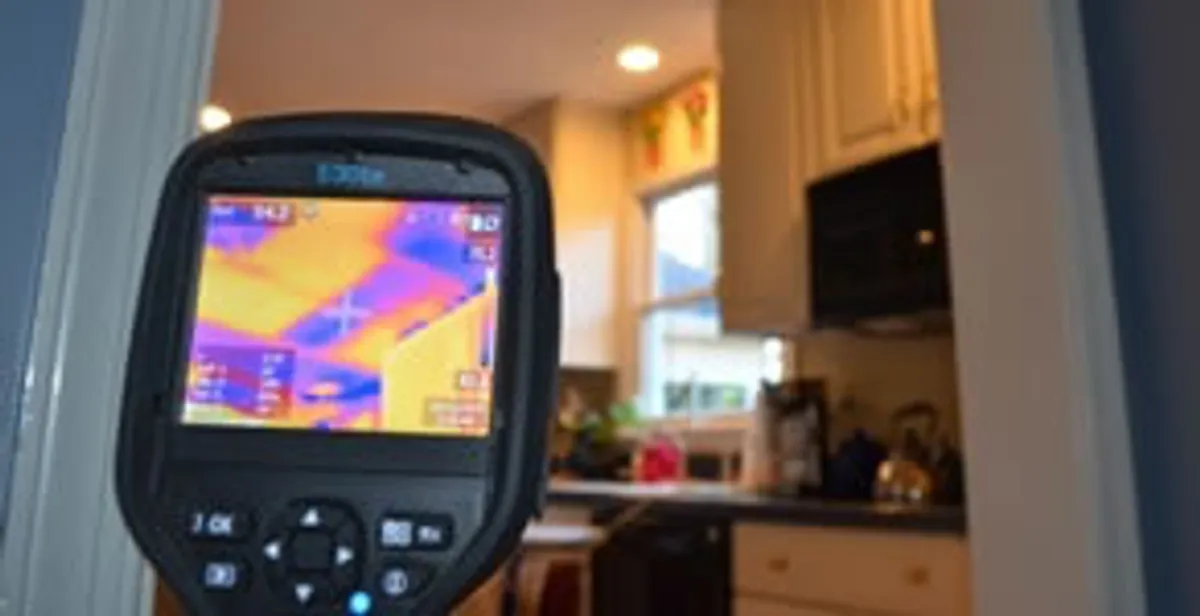 home energy audit service using thermal imaging to evaluate electrical efficiency inside a home in Des Moines, IA